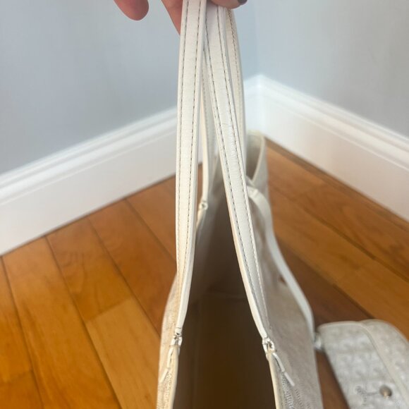 MINT Goyard Goyardine Saint Louis PM White Tote Bag Free Poshmark Authentication - Picture 7 of 14